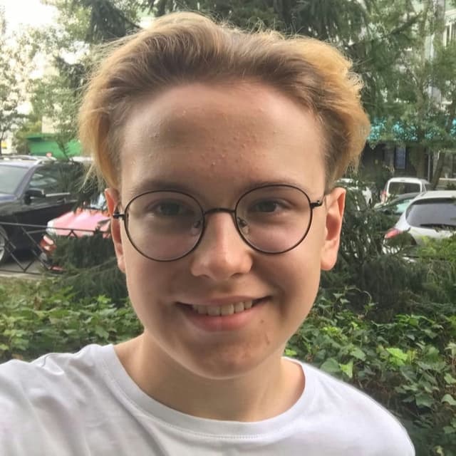 Султанов Севастьян Николаевич